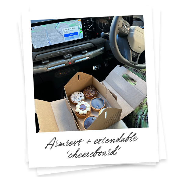 Extendable cheeseboard
