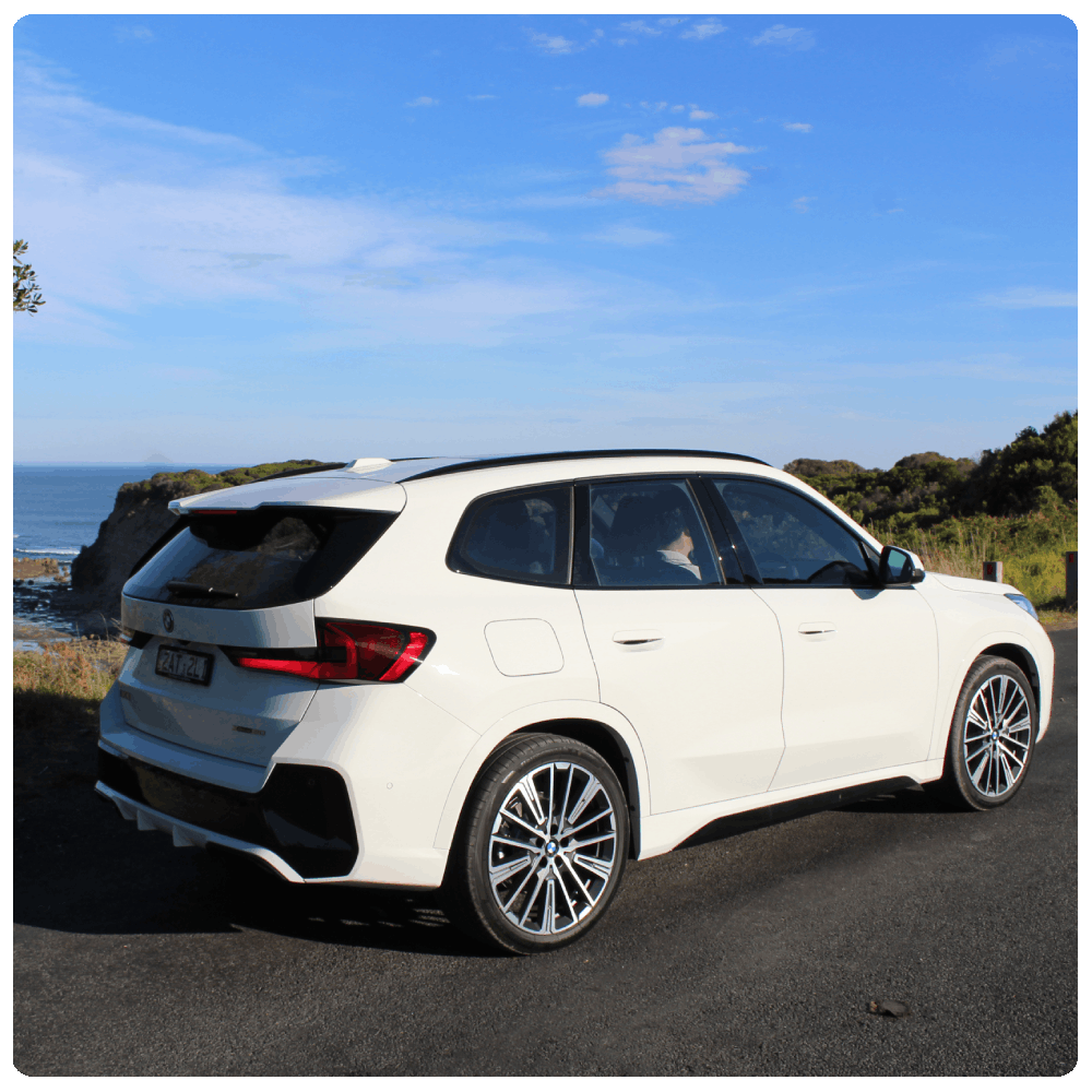 BMW iX1