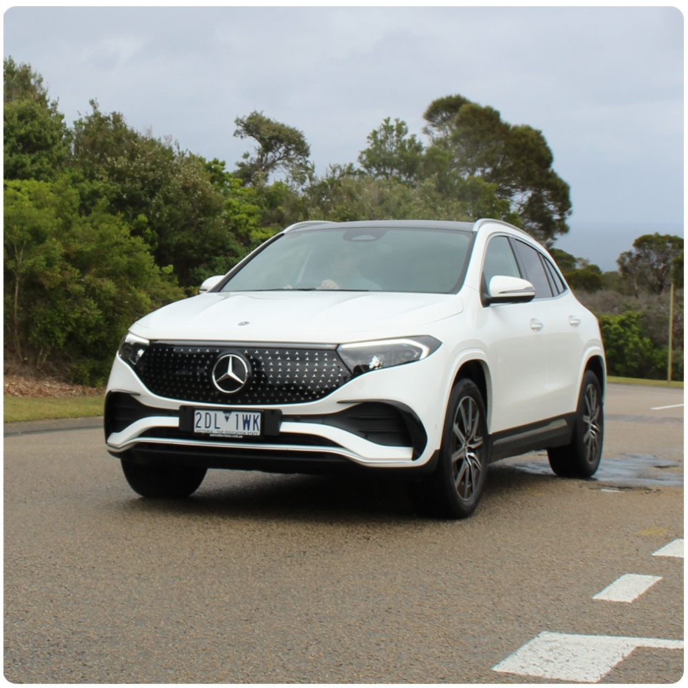 Merc Benz EQA 250+
